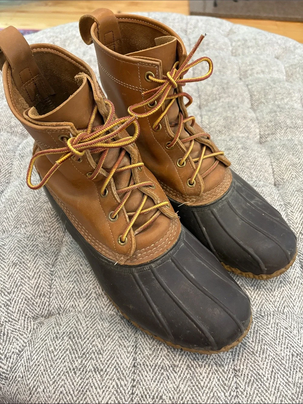 LL Bean duck boots/stamp shows 9M but fit like a 10.5M